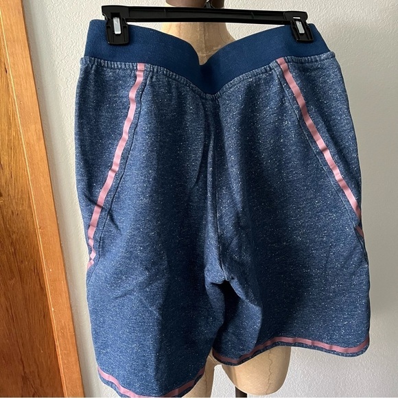 NIKE x PIGALLE sz M Blue Sweatshorts Basketball Shorts Nikelab Fleece 872896 - Picture 9 of 10